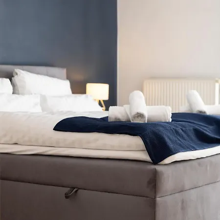 Arena In Der Naehe - Tiefgarage - Balkon - Kueche - Smart Tv Appartamento