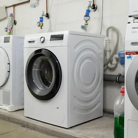 Arena In Der Naehe - Tiefgarage - Balkon - Kueche - Smart Tv Διαμέρισμα Γκελσενκίρτσεν